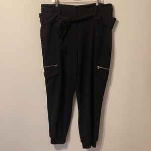 7th Avenue New York and Company black paper bag joggers XXL